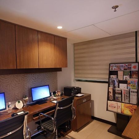 Fortune Select Sg Highway, Ahmedabad - Member Itc Hotels' Group Bagian luar foto